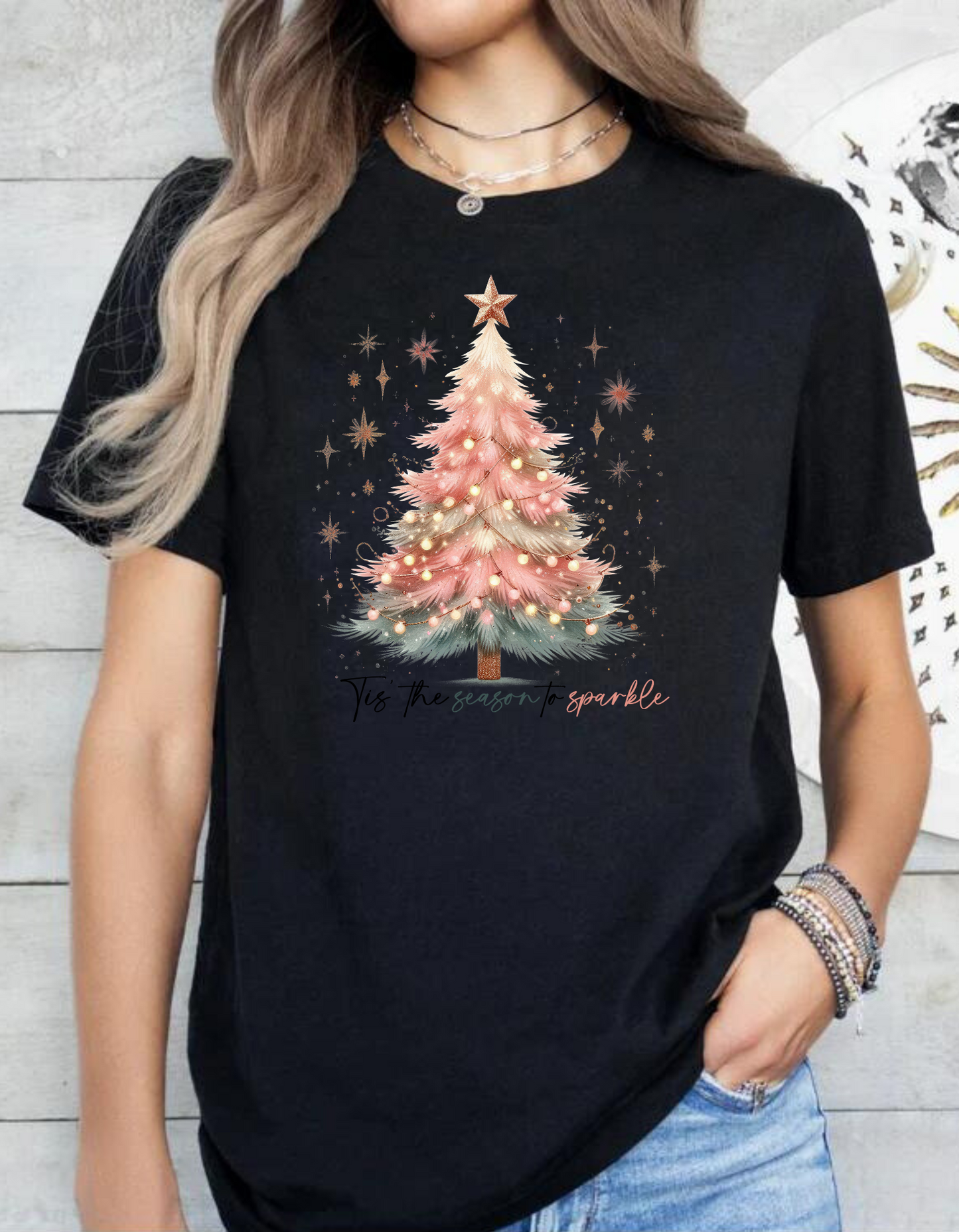 “Tis the Season to Sparkle” Apparel – Infuse Your Holiday Wardrobe with Festive Glamour